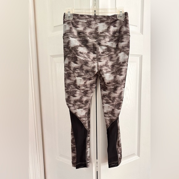 Under Armour Leggings - Picture 3 of 5